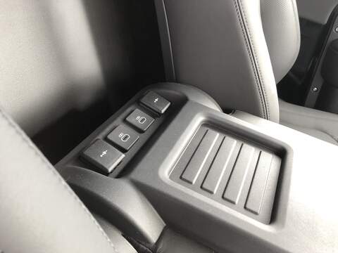 Land Rover Defender 90 D350 MHEV X-Dynamic HSE - U1619