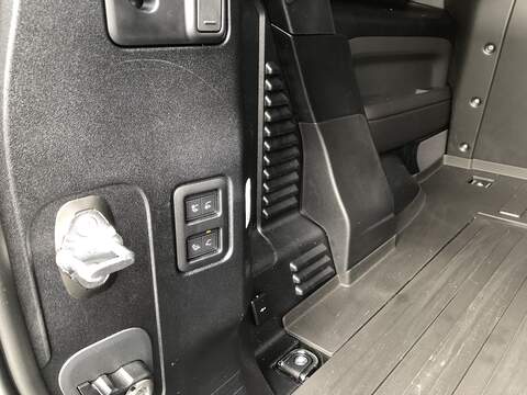 Land Rover Defender 90 D350 MHEV X-Dynamic HSE - U1619