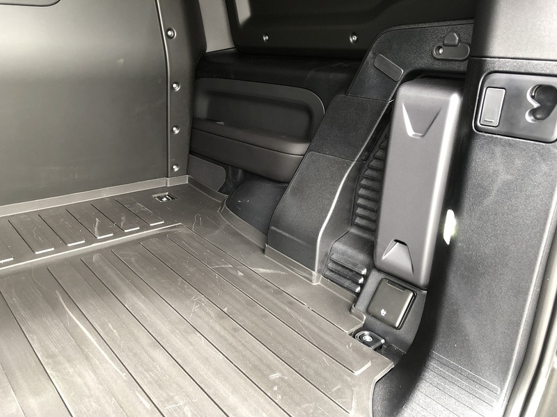 Land Rover Defender 90 D350 MHEV X-Dynamic HSE - U1619