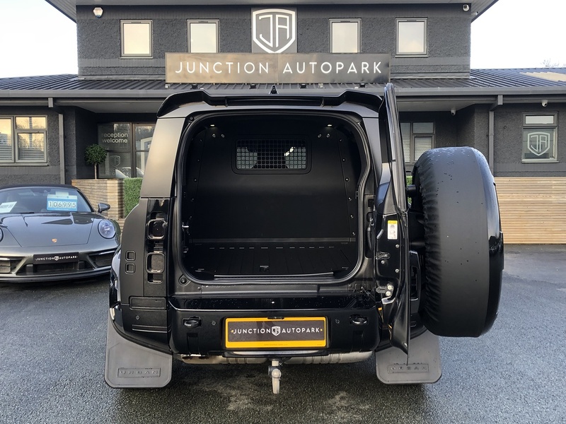 Land Rover Defender 90 D350 MHEV X-Dynamic HSE - U1619