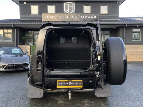 Land Rover Defender 90 D350 MHEV X-Dynamic HSE - U1619