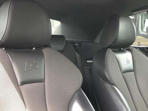 Audi A3 Cabriolet TFSI CoD S line - U1643