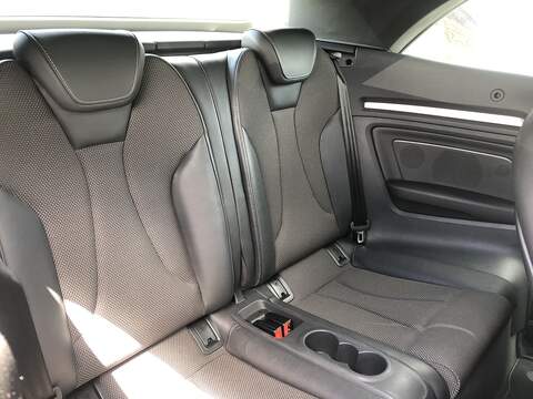 Audi A3 Cabriolet TFSI CoD S line - U1643