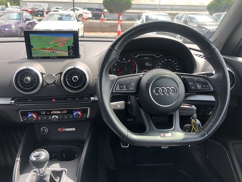 Audi A3 Cabriolet TFSI CoD S line - U1643