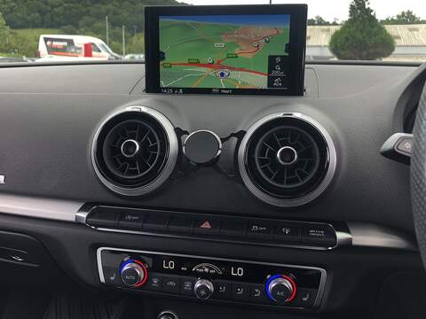 Audi A3 Cabriolet TFSI CoD S line - U1643