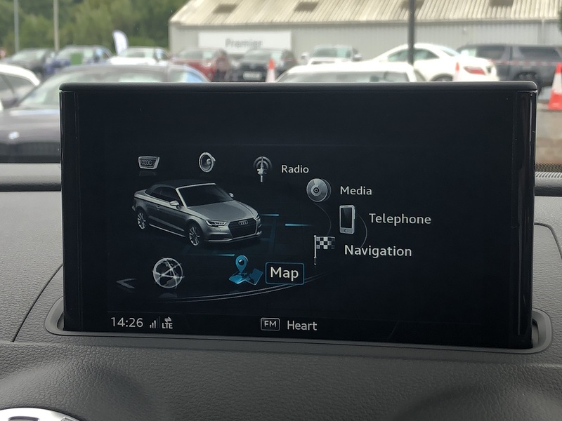 Audi A3 Cabriolet TFSI CoD S line - U1643