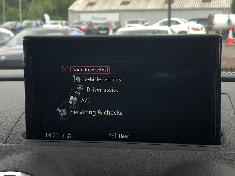 Audi A3 Cabriolet TFSI CoD S line - U1643