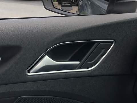 Audi A3 Cabriolet TFSI CoD S line - U1643