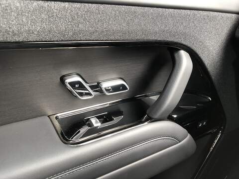 Land Rover Range Rover Sport D300 MHEV Autobiography - U1648