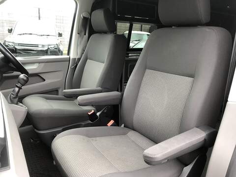 Volkswagen Transporter TDI T28 Startline - U1651