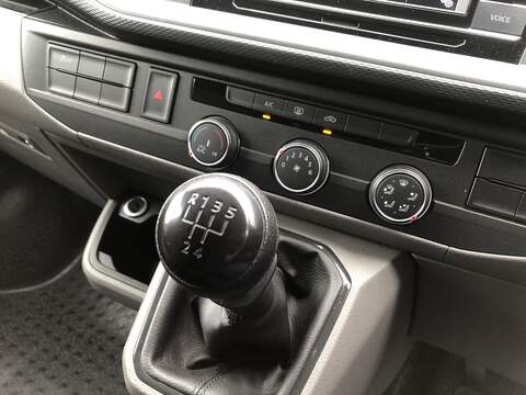 Volkswagen Transporter TDI T28 Startline - U1651