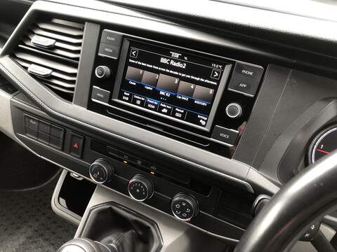 Volkswagen Transporter TDI T28 Startline - U1651