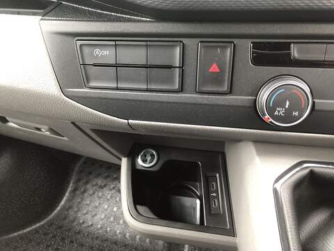 Volkswagen Transporter TDI T28 Startline - U1651