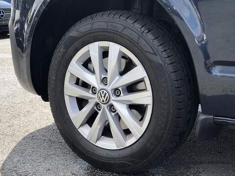 Volkswagen Transporter TDI T28 Highline - U1654