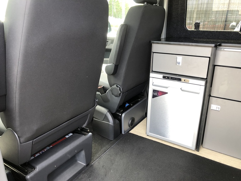 Volkswagen Transporter TDI T28 Highline - U1654