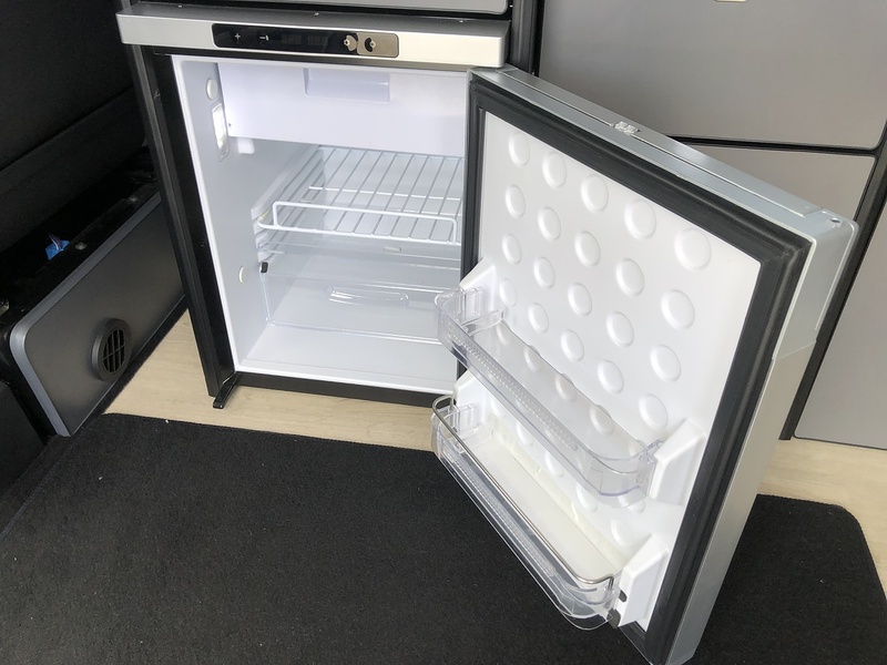 Volkswagen Transporter TDI T28 Highline - U1654