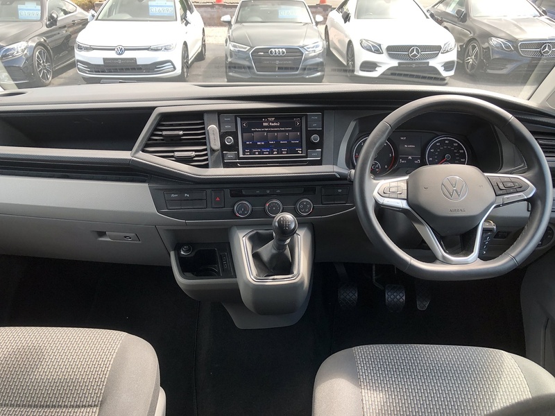 Volkswagen Transporter TDI T28 Highline - U1654