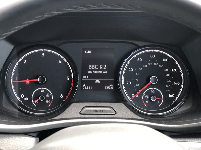 Volkswagen Transporter TDI T28 Highline - U1654