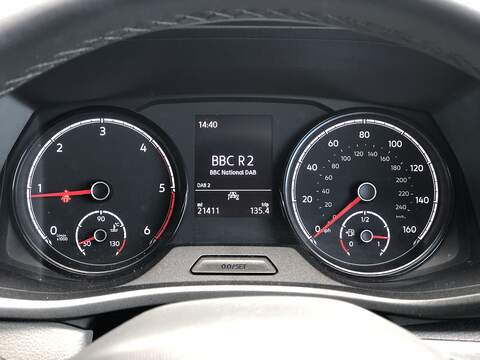 Volkswagen Transporter TDI T28 Highline - U1654