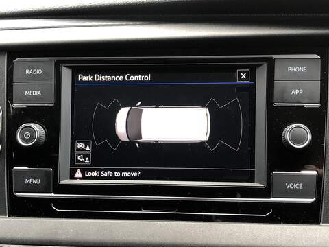 Volkswagen Transporter TDI T28 Highline - U1654