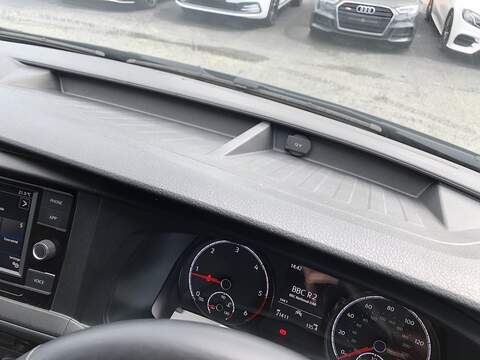 Volkswagen Transporter TDI T28 Highline - U1654