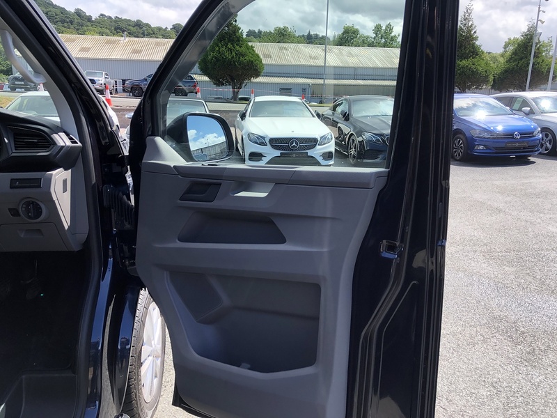 Volkswagen Transporter TDI T28 Highline - U1654