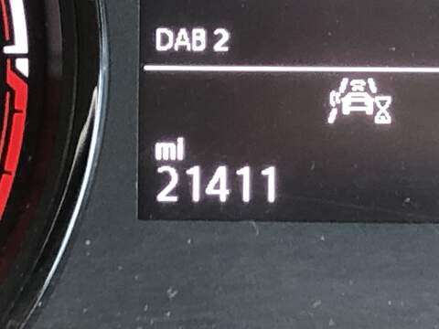 Volkswagen Transporter TDI T28 Highline - U1654