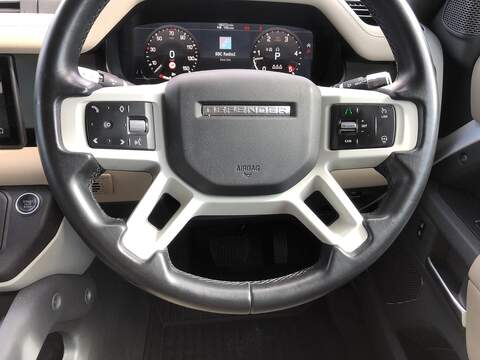 Land Rover Defender 110 D250 MHEV S - U1655