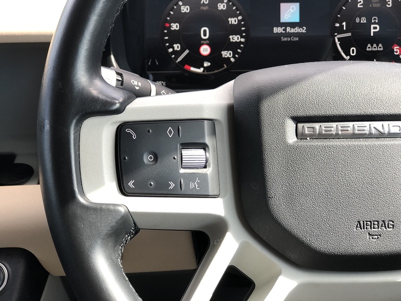 Land Rover Defender 110 D250 MHEV S - U1655