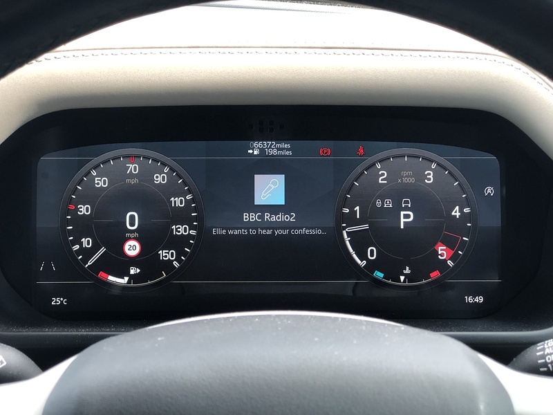 Land Rover Defender 110 D250 MHEV S - U1655