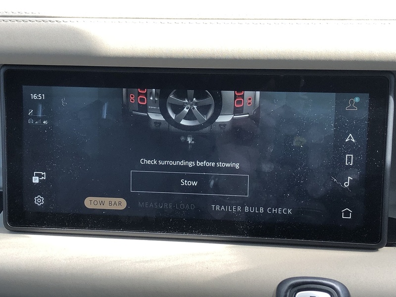 Land Rover Defender 110 D250 MHEV S - U1655