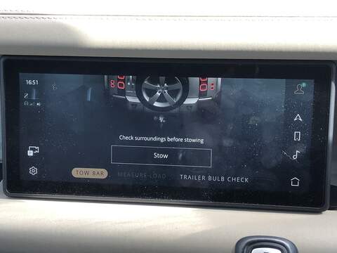 Land Rover Defender 110 D250 MHEV S - U1655