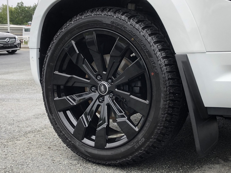 Land Rover Defender 110 D250 MHEV S - U1655