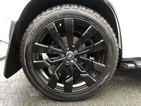 Land Rover Defender 110 D250 MHEV S - U1655