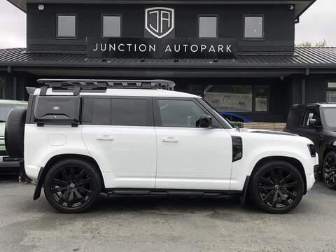 Land Rover Defender 110 D250 MHEV S - U1655