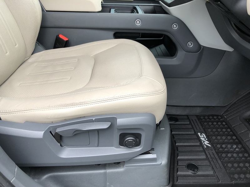 Land Rover Defender 110 D250 MHEV S - U1655