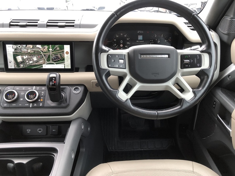 Land Rover Defender 110 D250 MHEV S - U1655