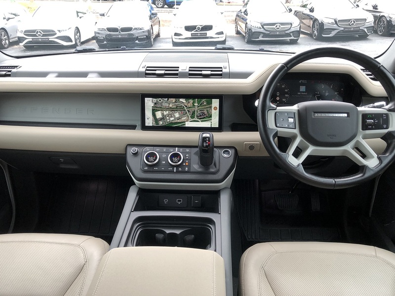 Land Rover Defender 110 D250 MHEV S - U1655