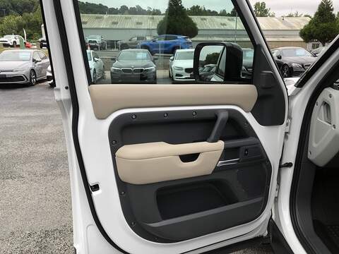 Land Rover Defender 110 D250 MHEV S - U1655