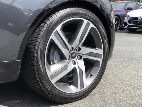 Land Rover Discovery D300 MHEV R-Dynamic HSE - U1660