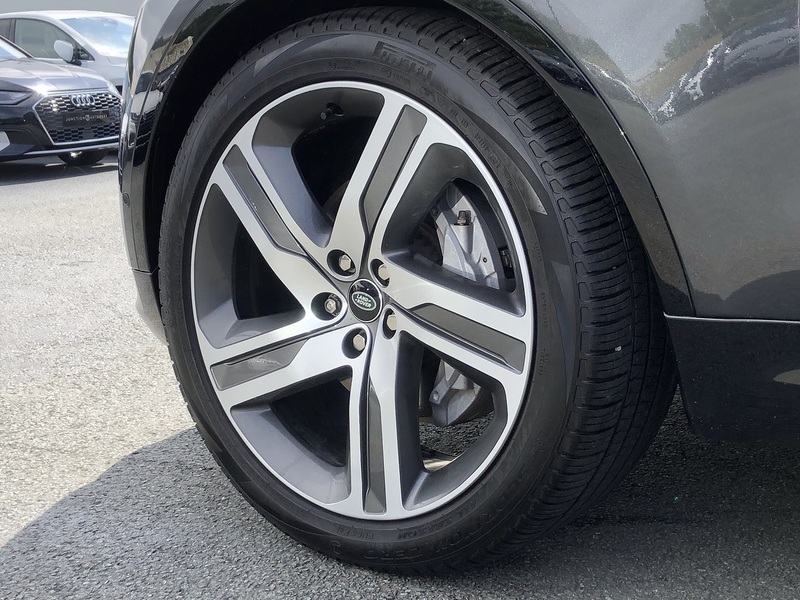 Land Rover Discovery D300 MHEV R-Dynamic HSE - U1660