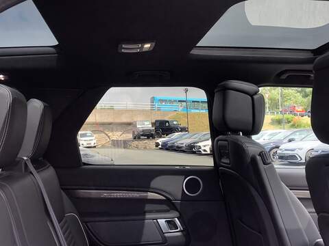 Land Rover Discovery D300 MHEV R-Dynamic HSE - U1660