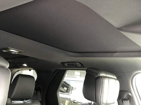 Land Rover Discovery D300 MHEV R-Dynamic HSE - U1660