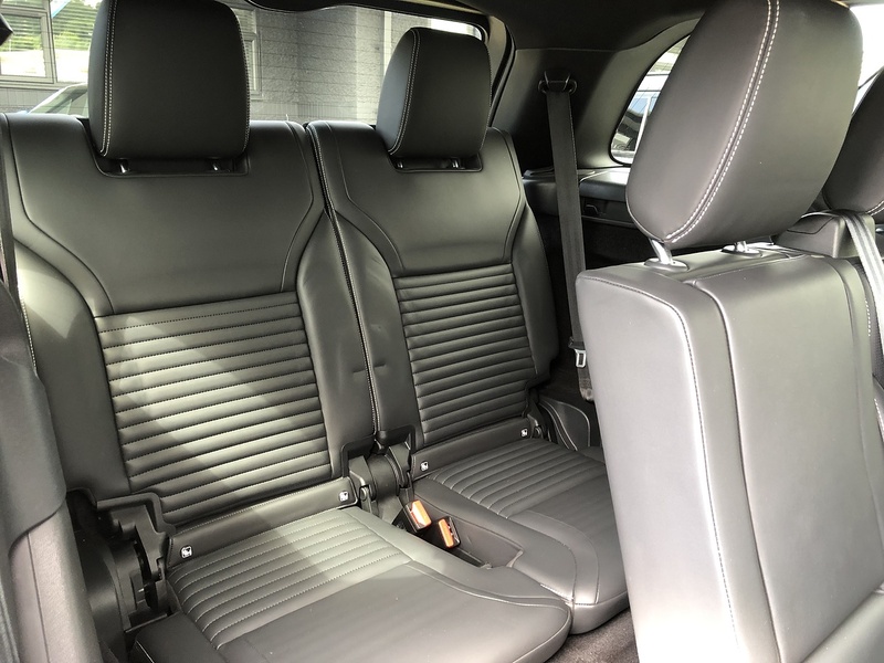 Land Rover Discovery D300 MHEV R-Dynamic HSE - U1660