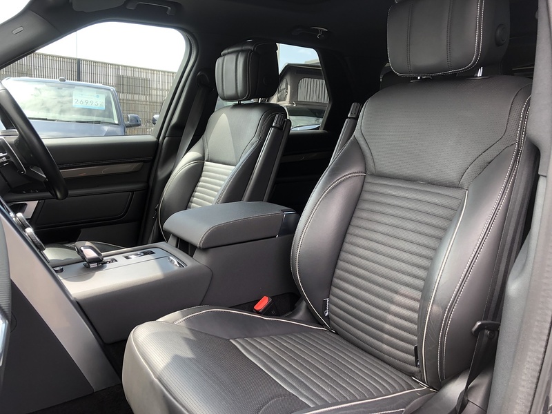 Land Rover Discovery D300 MHEV R-Dynamic HSE - U1660