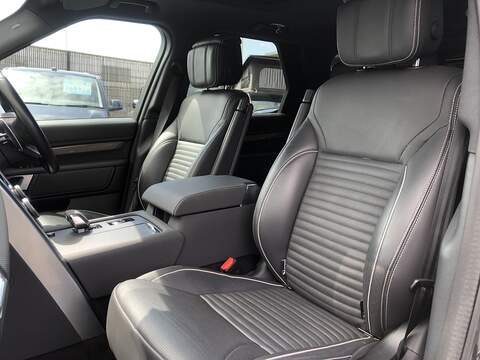 Land Rover Discovery D300 MHEV R-Dynamic HSE - U1660