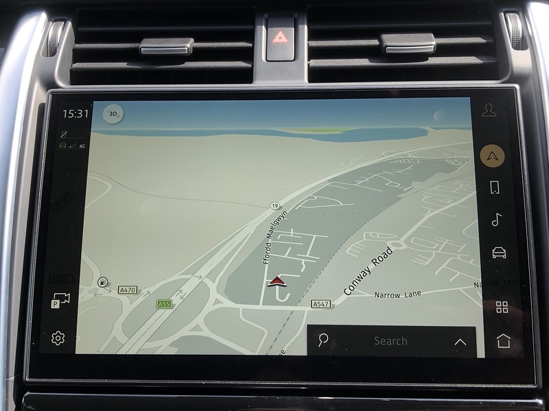 Land Rover Discovery D300 MHEV R-Dynamic HSE - U1660