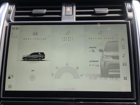 Land Rover Discovery D300 MHEV R-Dynamic HSE - U1660