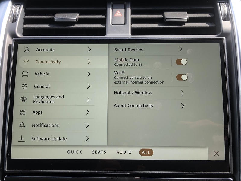 Land Rover Discovery D300 MHEV R-Dynamic HSE - U1660