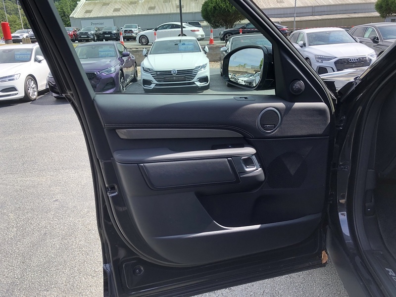 Land Rover Discovery D300 MHEV R-Dynamic HSE - U1660